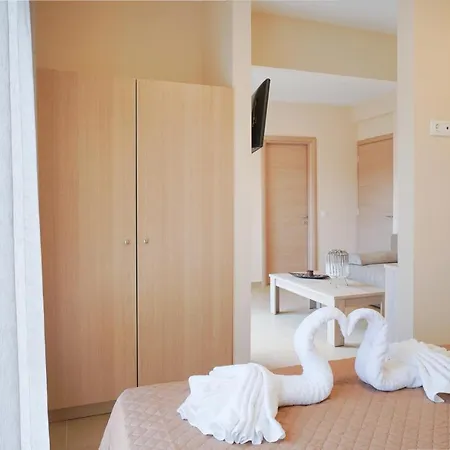 Theodore Apartment Skála Marión