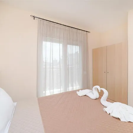 Lejlighed Theodore Skála Marión